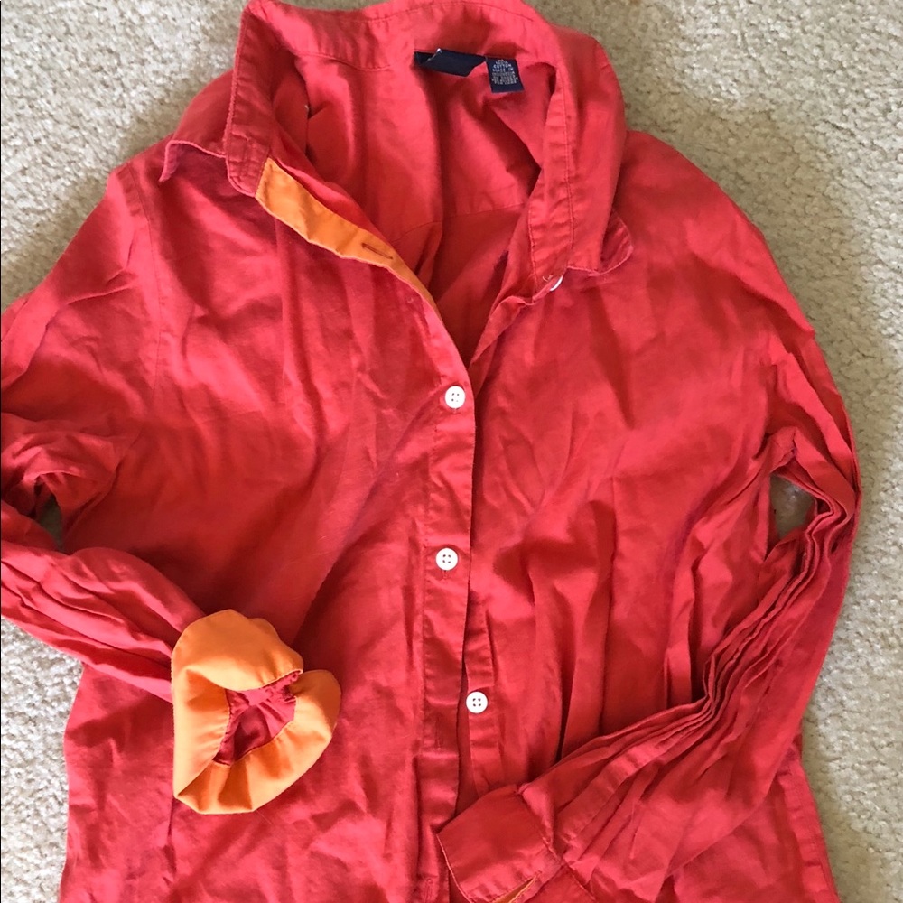 Gap two tone button down in coral and orange